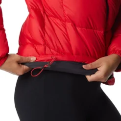 Columbia Women's Puffect™ Colourblock Jacket Red Lily / Beach -Sportswear Shop 1955101 658 a5 presethigh res jpeg 300 dpi