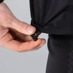 Men's Dalton Rain Jacket Black -Sportswear Shop am3a1635