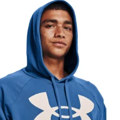 Under Armour Men's Rival Fleece Big Logo Hoodie Victory Blue / Onyx White -Sportswear Shop s7.v5 1357093 474 collar