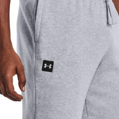 Under Armour Men's UA Rival Fleece Joggers Mod Gray Light Heather / Onyx White -Sportswear Shop s7.v5 1357128 011 sidedet