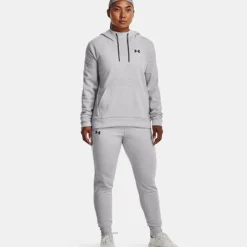 Under Armour Women's Armour Fleece® Left Chest Hoodie Halo Gray Light Heather / Black -Sportswear Shop v5 1373055 014 fsf
